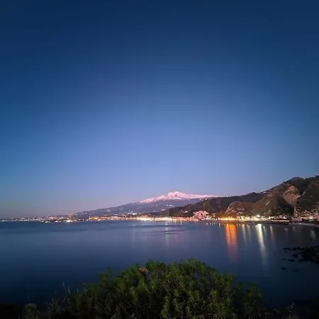 Alojamento de Acomodação e Pequeno-almoço Fragranza Di Sicilia 3*