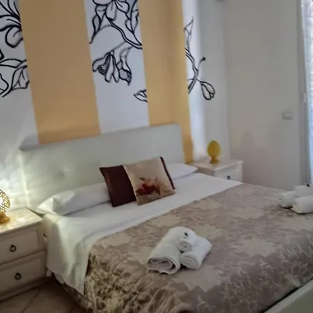 Bed & Breakfast Fragranza Di Sicilia Giardini Naxos
